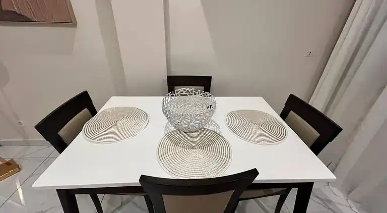 Luxuriöse Zweizimmerwohnung