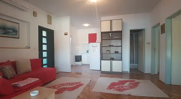 Two bedroom apartment with terrace and sea view Marina,