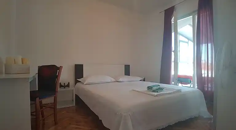 Two bedroom apartment with terrace and sea view Marina,