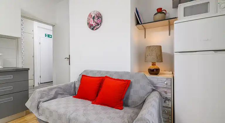 2-Zimmer-Ferienwohnung mit Terrasse Rovinj (A-19088-b)