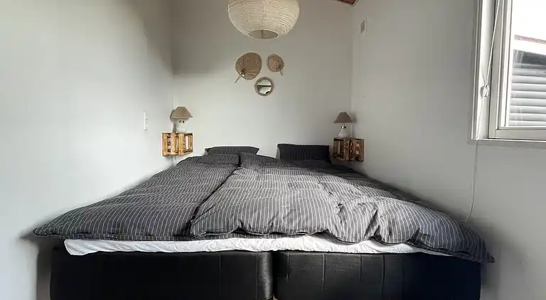 Idyllisk sommerhus tæt på vand og natur