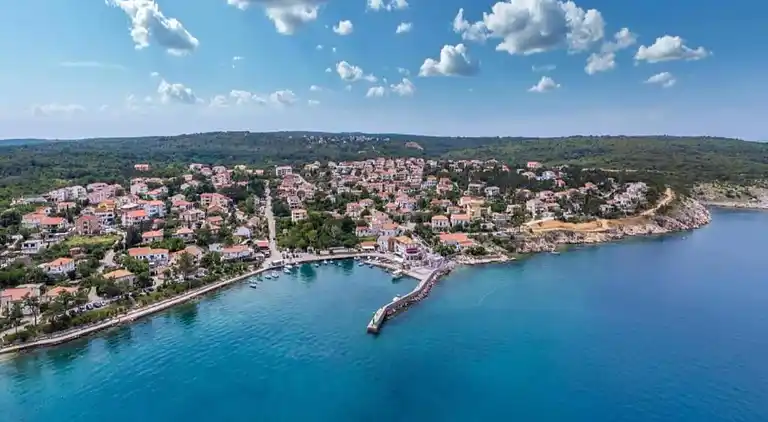 Apartment in Dobrinj