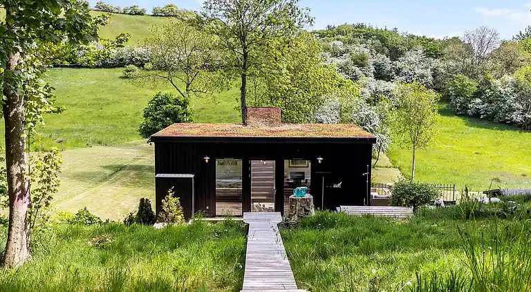 Flott hus i fantastiske omgivelser ved Limfjorden