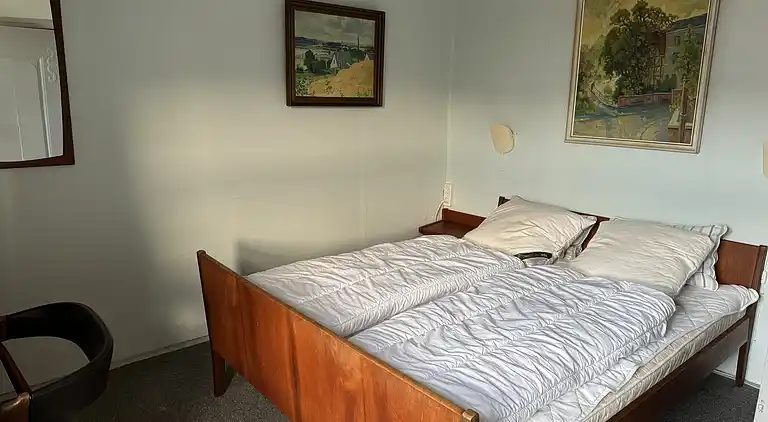 Landidyl med vildmarksbad, sauna og aktivitetsrum