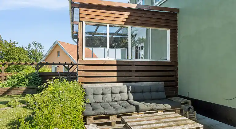 Ferienhaus mit Billard, Garten, guter Lage