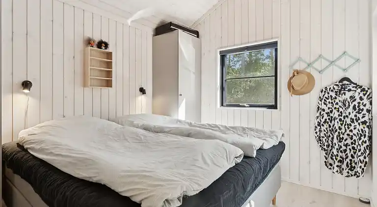 Moderne feriehus nær strand og skøn natur