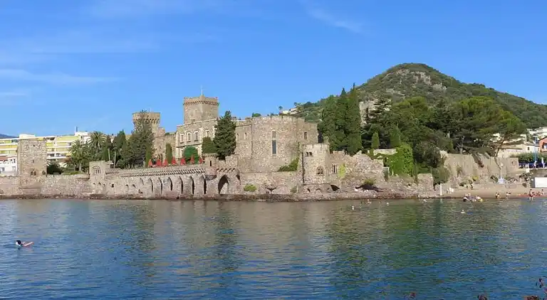 Ferielejlighed i Mandelieu-la-Napoule