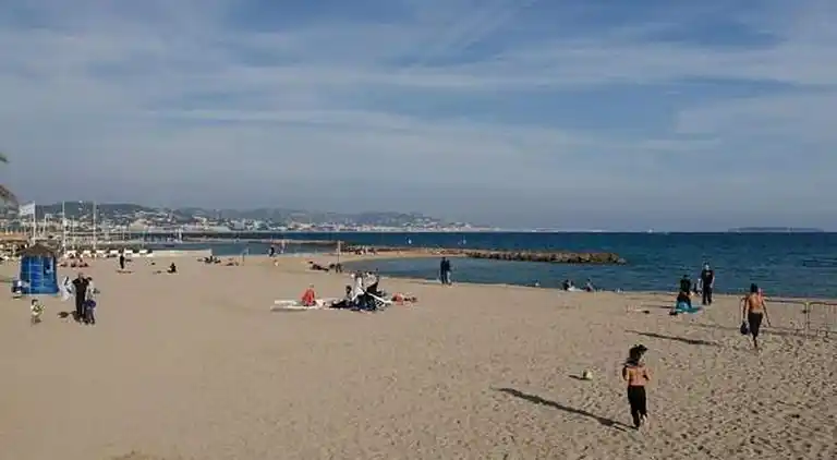 Ferielejlighed i Mandelieu-la-Napoule