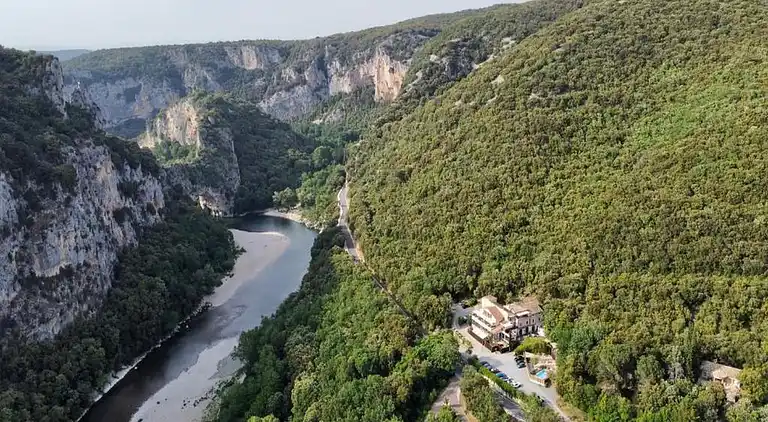 Appartamento in Vallon-Pont-d'Arc
