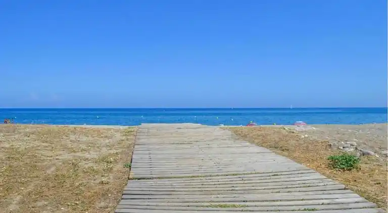 Apartment in Chiatra