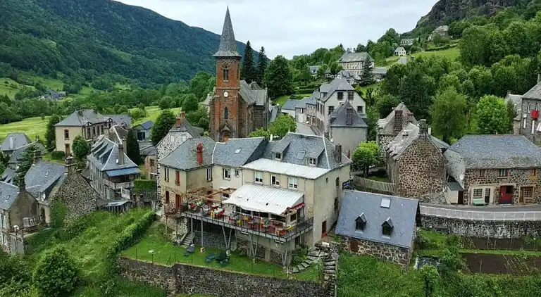 Sommerhus i Villeneuve-d'Allier