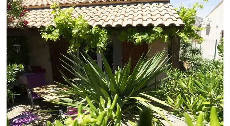 Holiday home in Cers