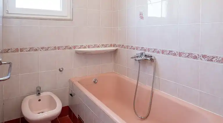 3-Zimmer-Ferienwohnung mit Terrasse Ljubac, Zadar (A-5831-a)