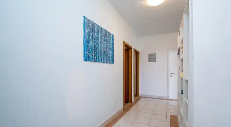 3-Zimmer-Ferienwohnung mit Terrasse Ljubac, Zadar (A-5831-a)