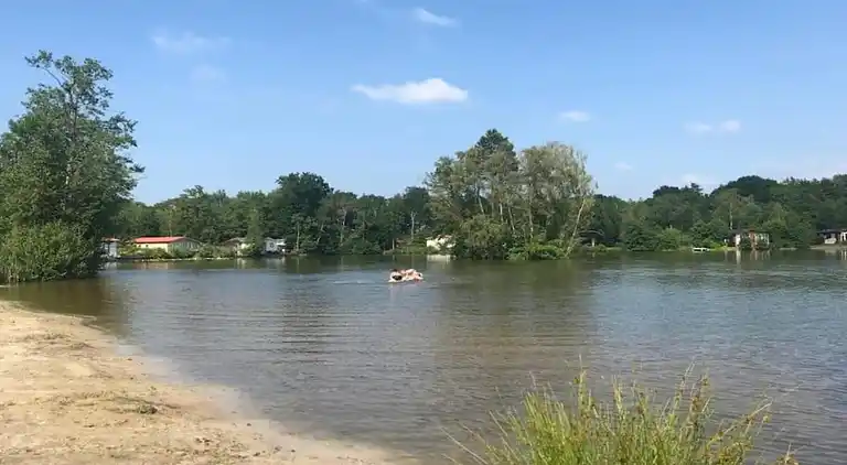 Holiday home in Querrien