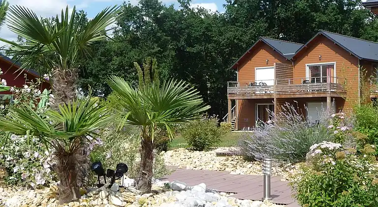 Ferielejlighed i Luzé