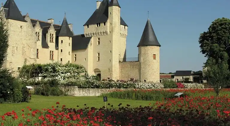 Ferielejlighed i Luzé