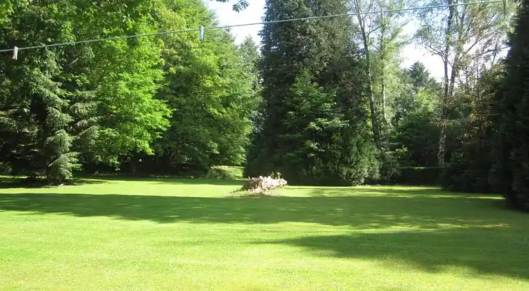 Sommerhus i Châteauneuf-la-Forêt