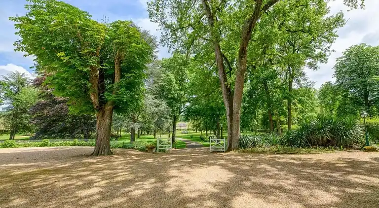 Holiday home in Usseau