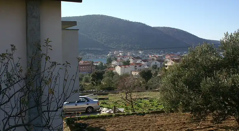 Studio Appartement mit Terrasse Grebastica, Sibenik