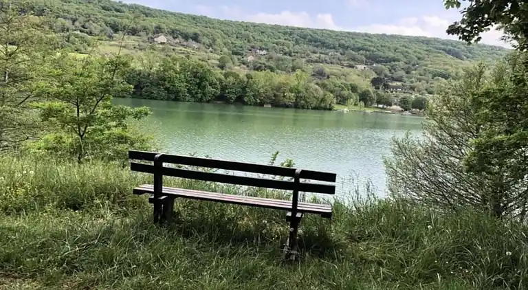 Cottage in Chartrier-Ferrière