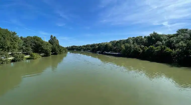 Hytte i Vaires-sur-Marne