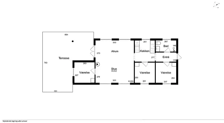 Tømmerhus i Dronningmølle, 150 m til stranden