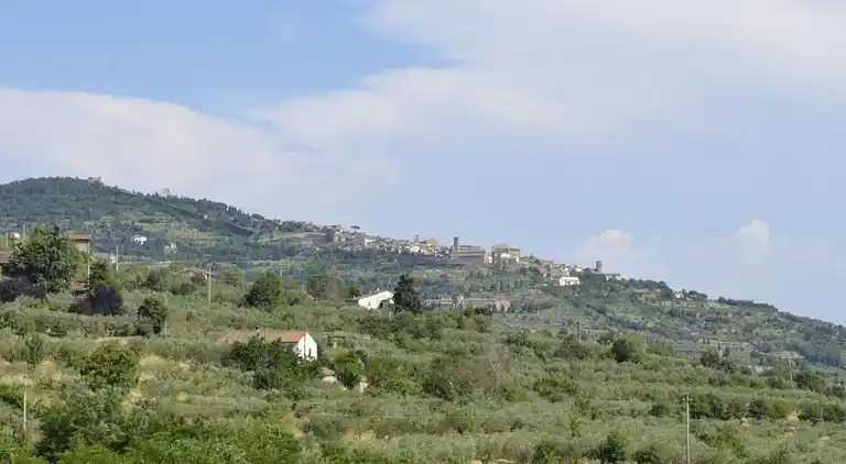Manor house in Cortona