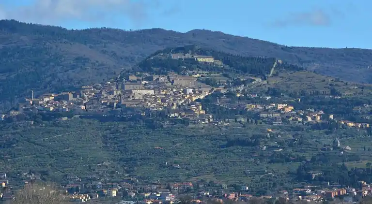 Manor house in Cortona