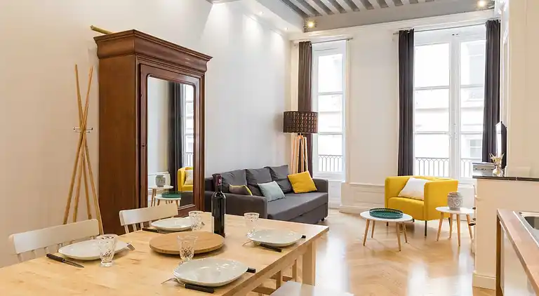 Apartment in Cordeliers - Jacobins