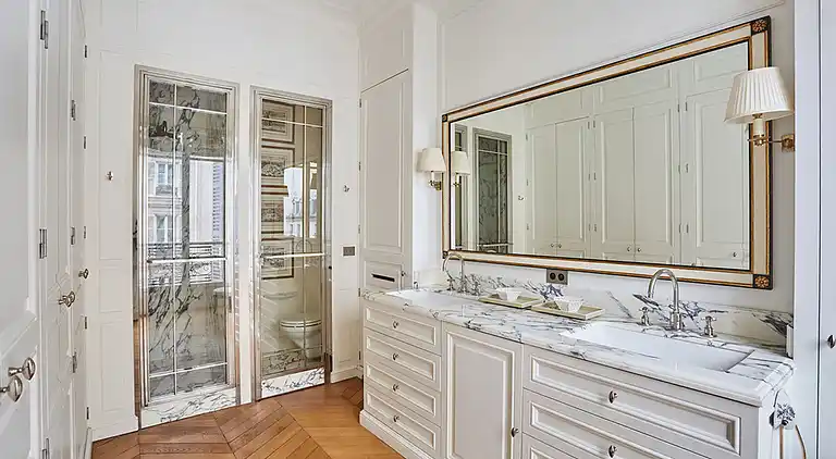 Appartement à louer rue du Vieux Colombier, Paris 6ème