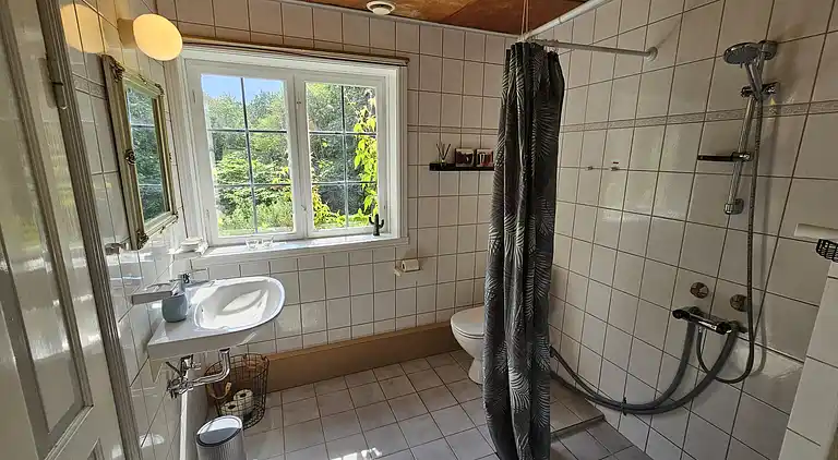 Schöne Ferienwohnung auf dem Land Nähe Svaneke