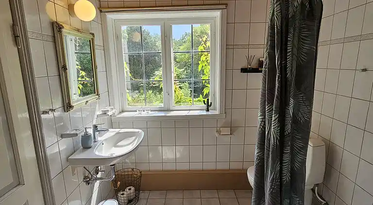 Schöne Ferienwohnung auf dem Land Nähe Svaneke