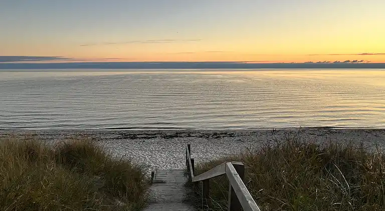 Lækkert sommerhus tæt på fantastisk badestrand