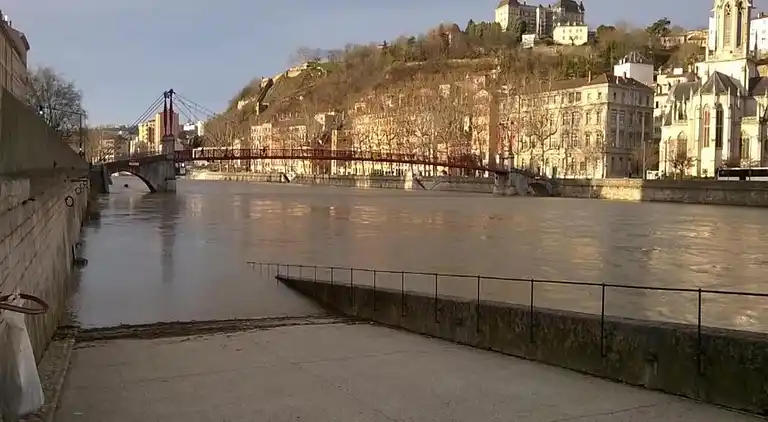 Apartment in Carnot - Gailleton