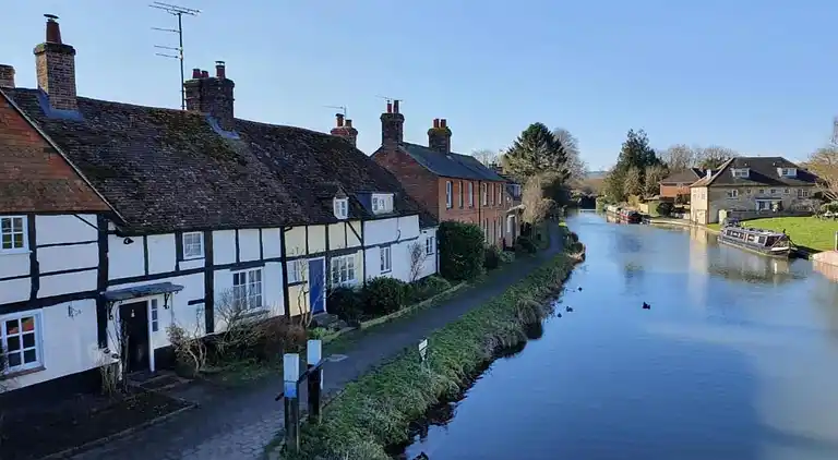 Cottage in Woolton Hill