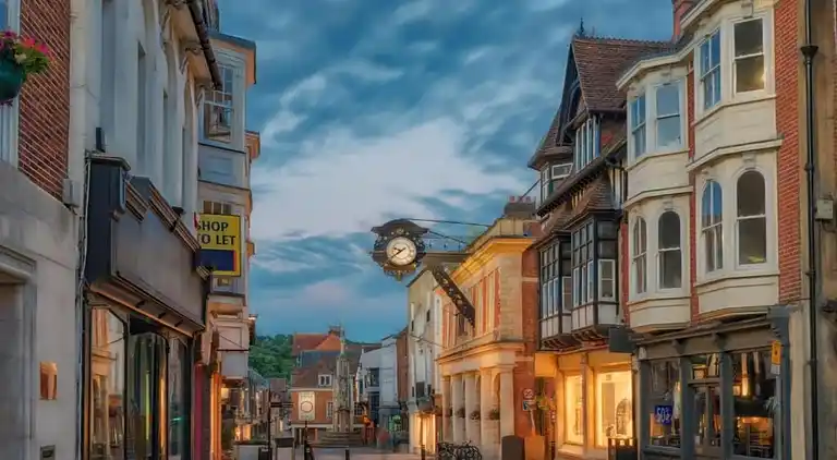 Cottage in Woolton Hill