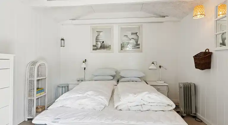 Ruhe, Natur, Schutz und Blick über den Fjord