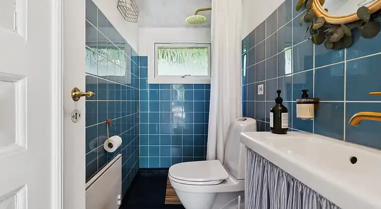 Ruhe, Natur, Schutz und Blick über den Fjord