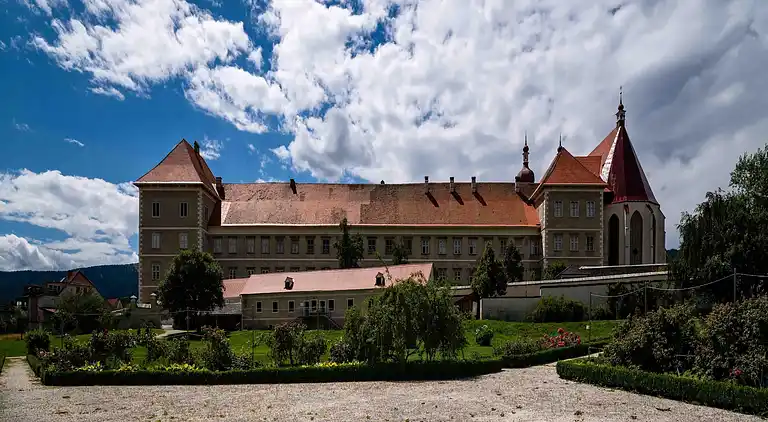 Apartment in Dynamitfabrik Sankt Lambrecht