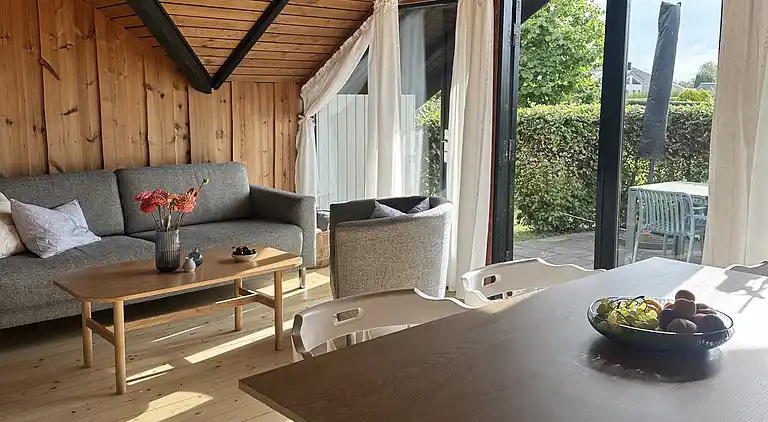 Gemütliches Ferienhaus mit neuer Küche & Bad