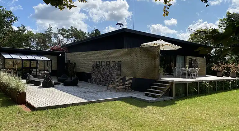 Sommerhus 400 meter fra vandet og havn