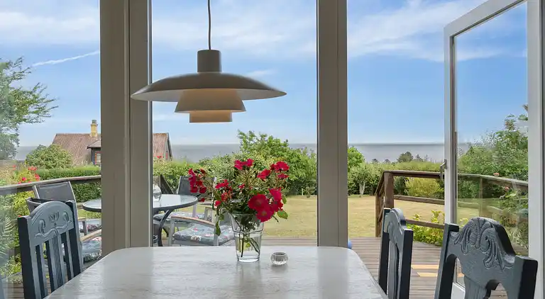 Hyggeligt hus med havudsigt og skøn beliggenhed 