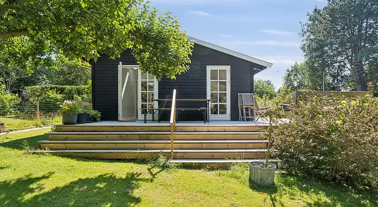 Familievenligt sommerhus tæt på strand og natur