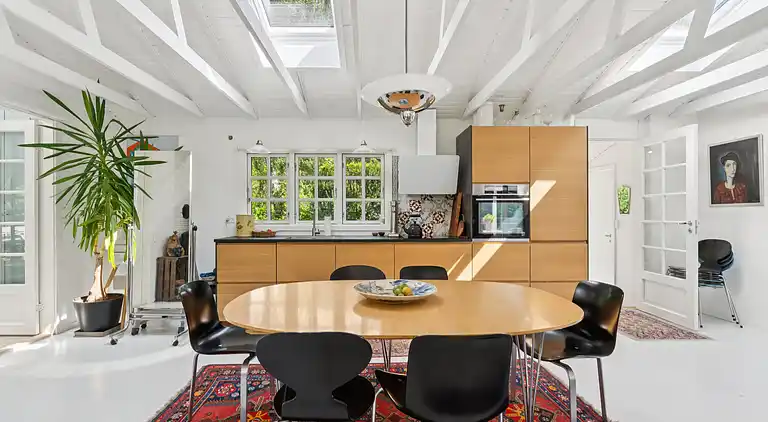 Familievenligt sommerhus tæt på strand og natur