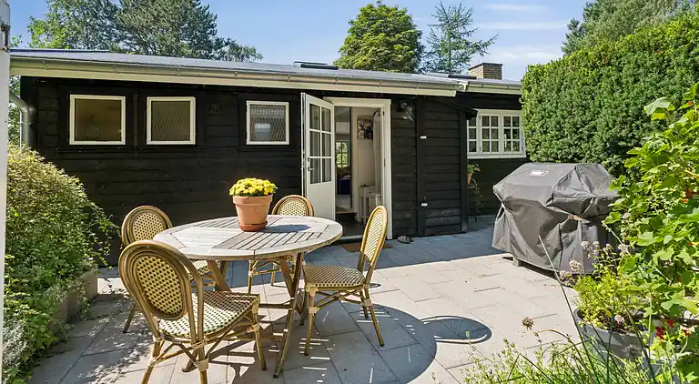 Familievenligt sommerhus tæt på strand og natur