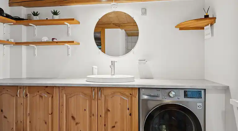 Hyggeligt sommerhus med kig til Vesterhavet