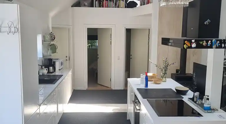 Moderne hus til kip med udespa og sauna 