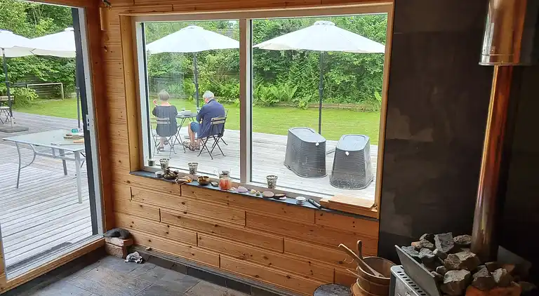 Moderne hus til kip med udespa og sauna 