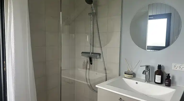 Gemütliches Ferienhaus mit neuer Küche & Bad